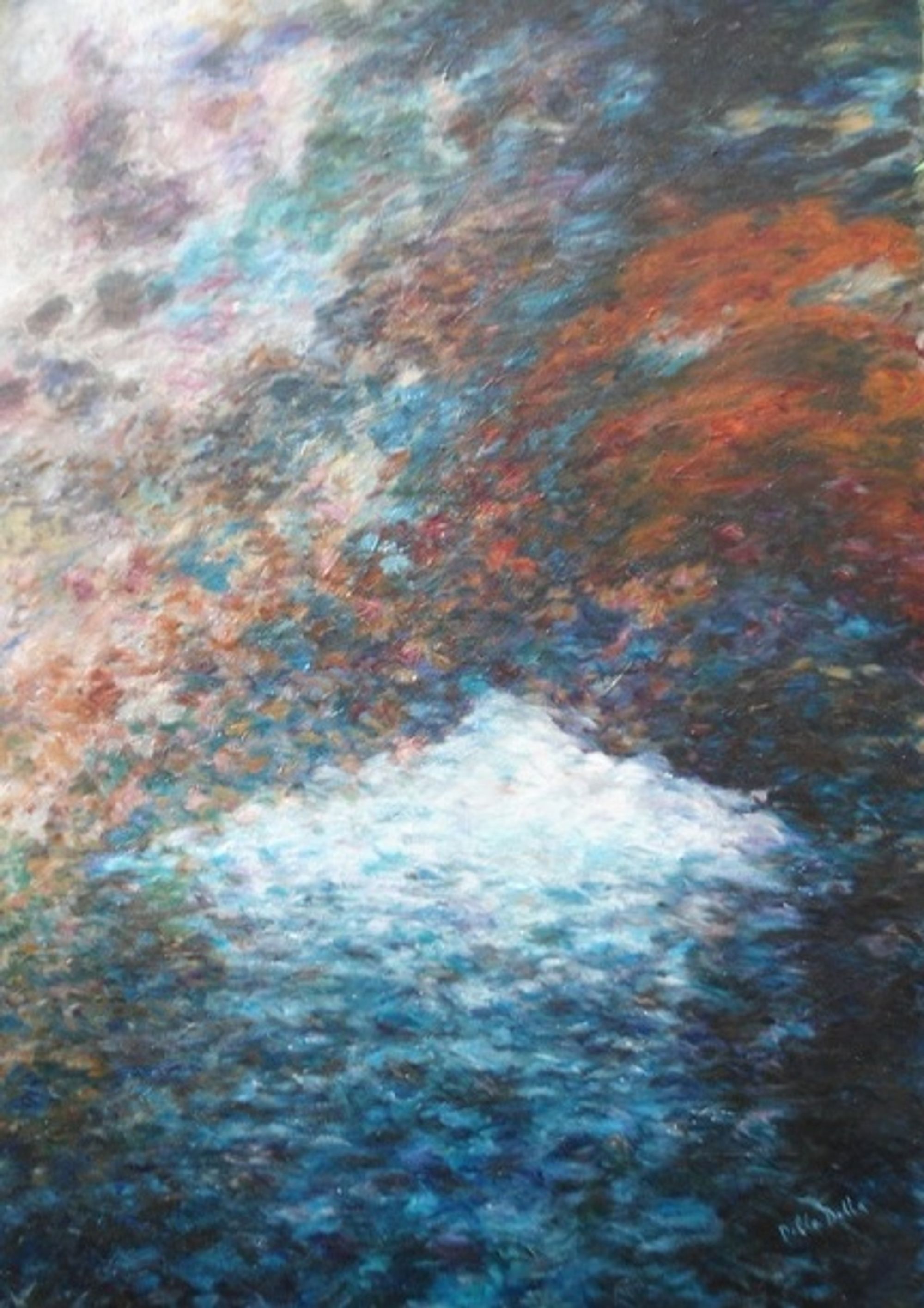 Iceberg bianco sotto la scogliera